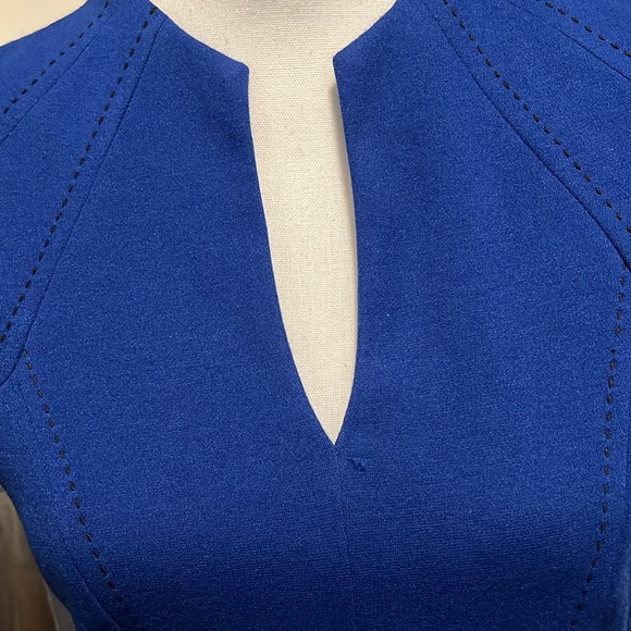 Sangria Royal Blue Sheath Dress V-neck Sleeveless 10P Top Stitching Details. - Picture 8 of 16